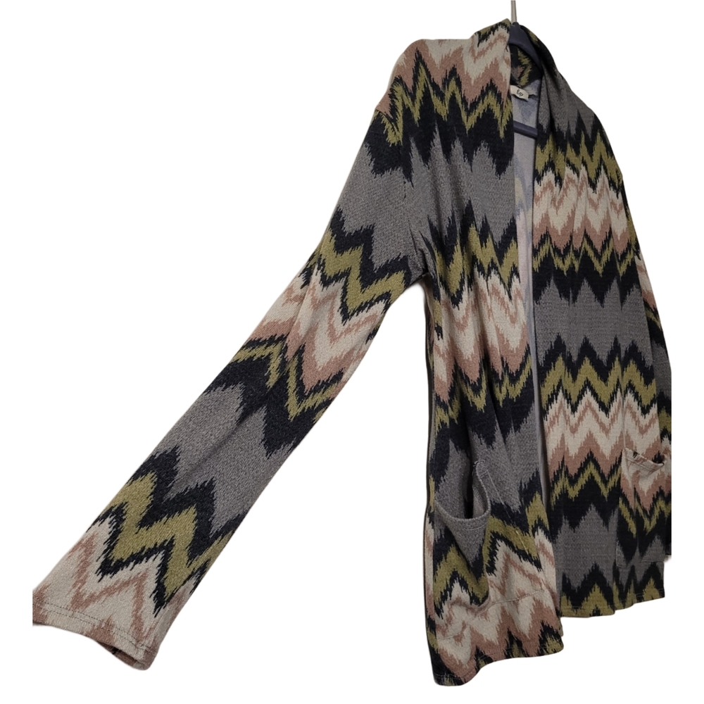 Black and Cream Chevron Cardigan Sweater - Picture 2 of 6
